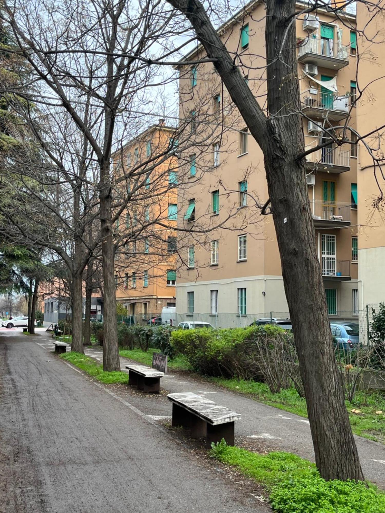 Casa Meli, Ampio Bilocale Nuovo Apartment Bologna Luaran gambar